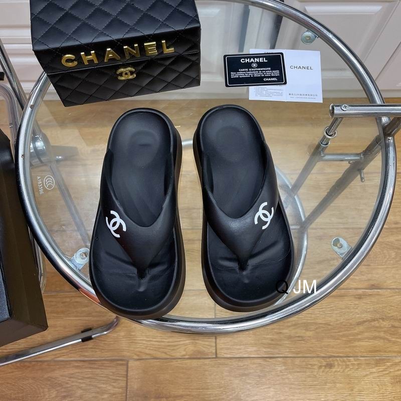 Chanel Women's Slippers 306